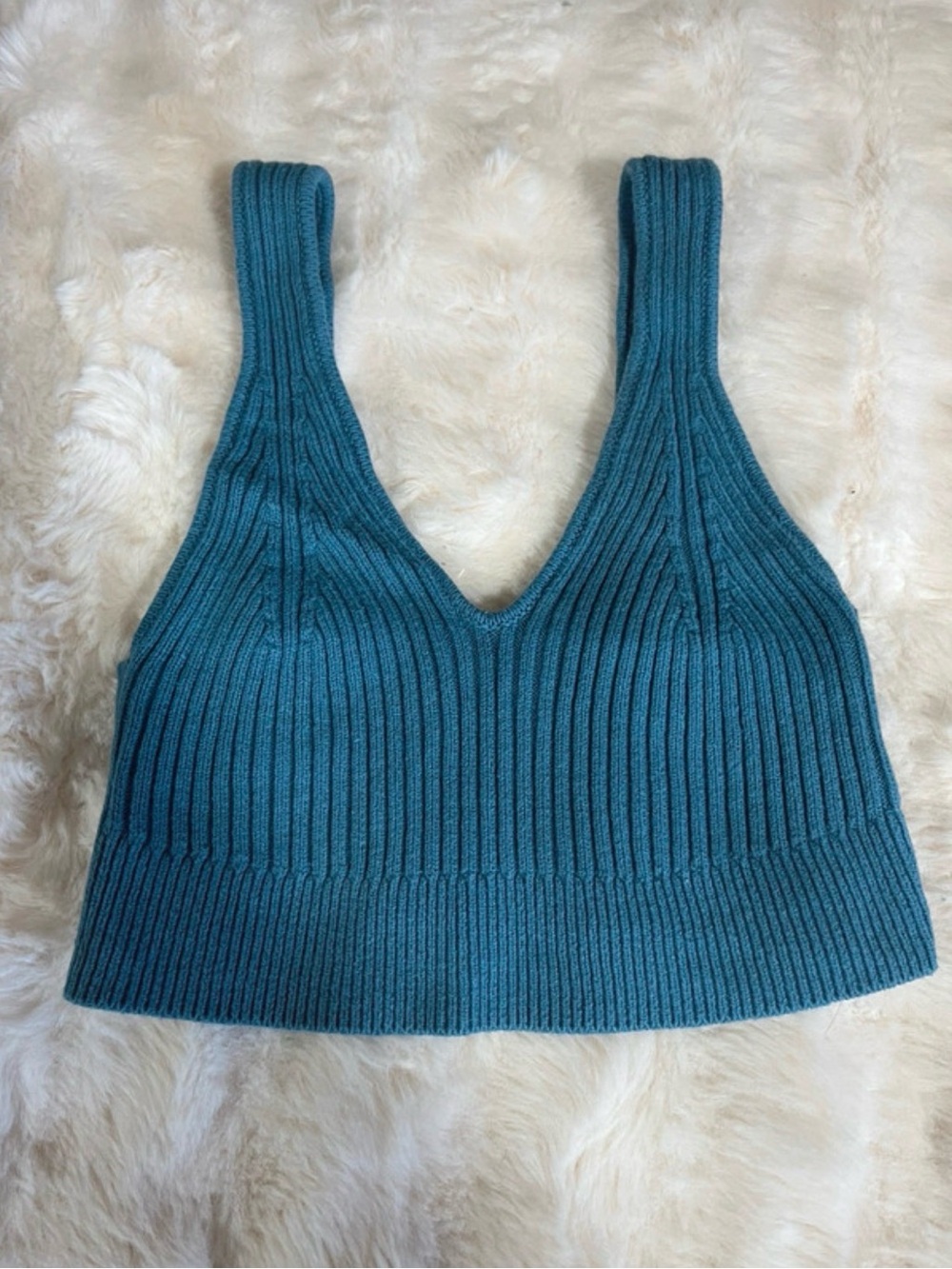 Urban Outfitters Teal Ribbed V-Neck Crop Tank 118